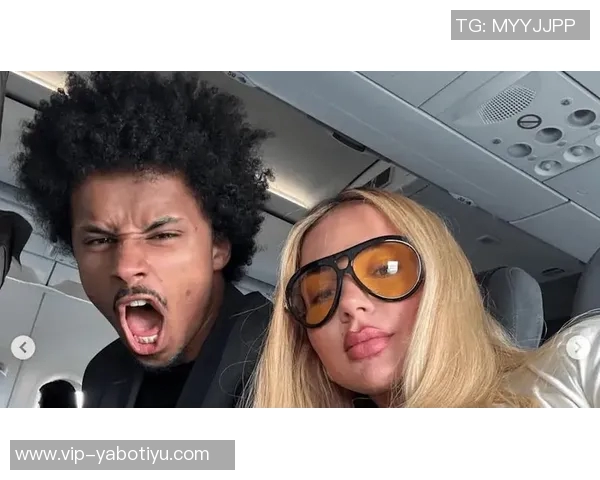 阿德耶米因买盲盒意外开到非法武器被罚款两个月薪资约45万欧 阿德耶米因买盲盒意外开到非法武器被罚款两个月薪资约45万欧