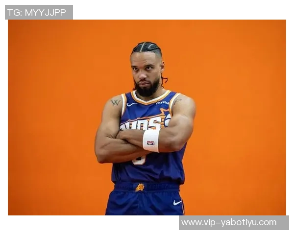 太阳主帅盛赞狄龙拼劲十足提升全队训练强度展现团队精神 太阳主帅盛赞狄龙拼劲十足提升全队训练强度展现团队精神