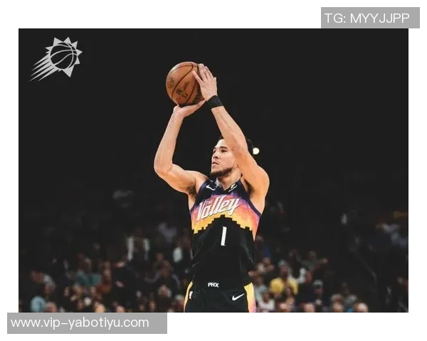 布克首节得分全在半场表现平平9分3助3失误正负值5引发关注 布克首节得分全在半场表现平平9分3助3失误正负值5引发关注