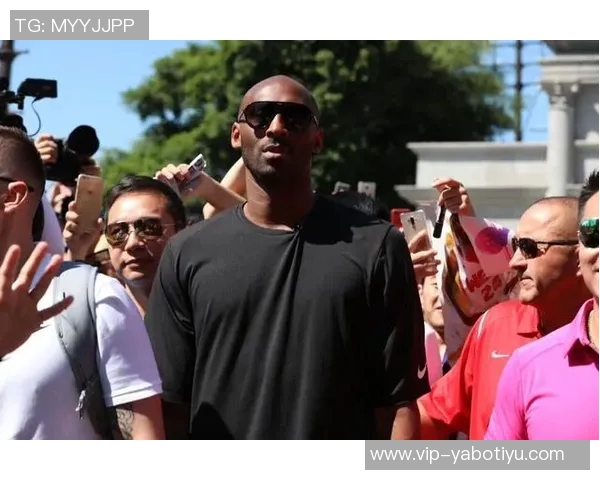 芬奇坦言球队对手速度过于敬畏强调持球压迫需加强 芬奇坦言球队对手速度过于敬畏强调持球压迫需加强