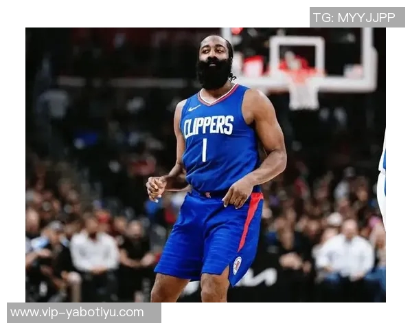 小里呼吁理性看待哈登季后赛表现与造犯规的争议与成见